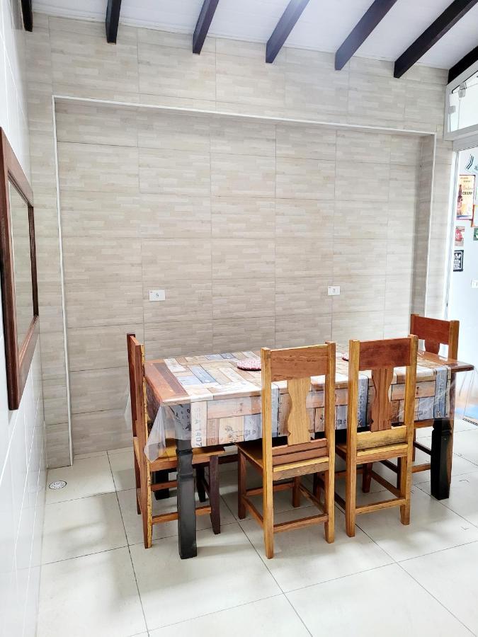 Charme Caicara Appartement Caraguatatuba Buitenkant foto